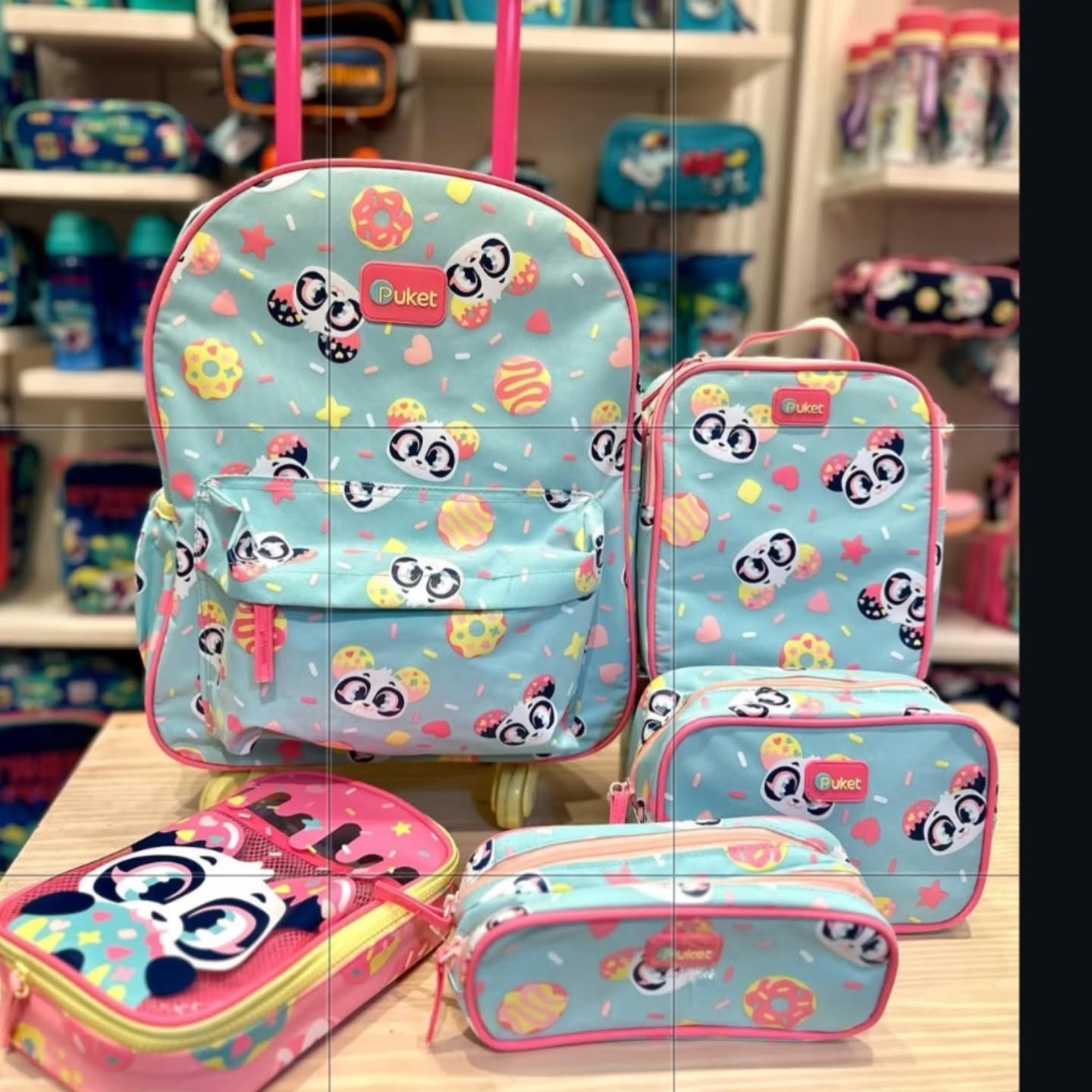 KIT ESCOLAR COMPLETO 🎒
