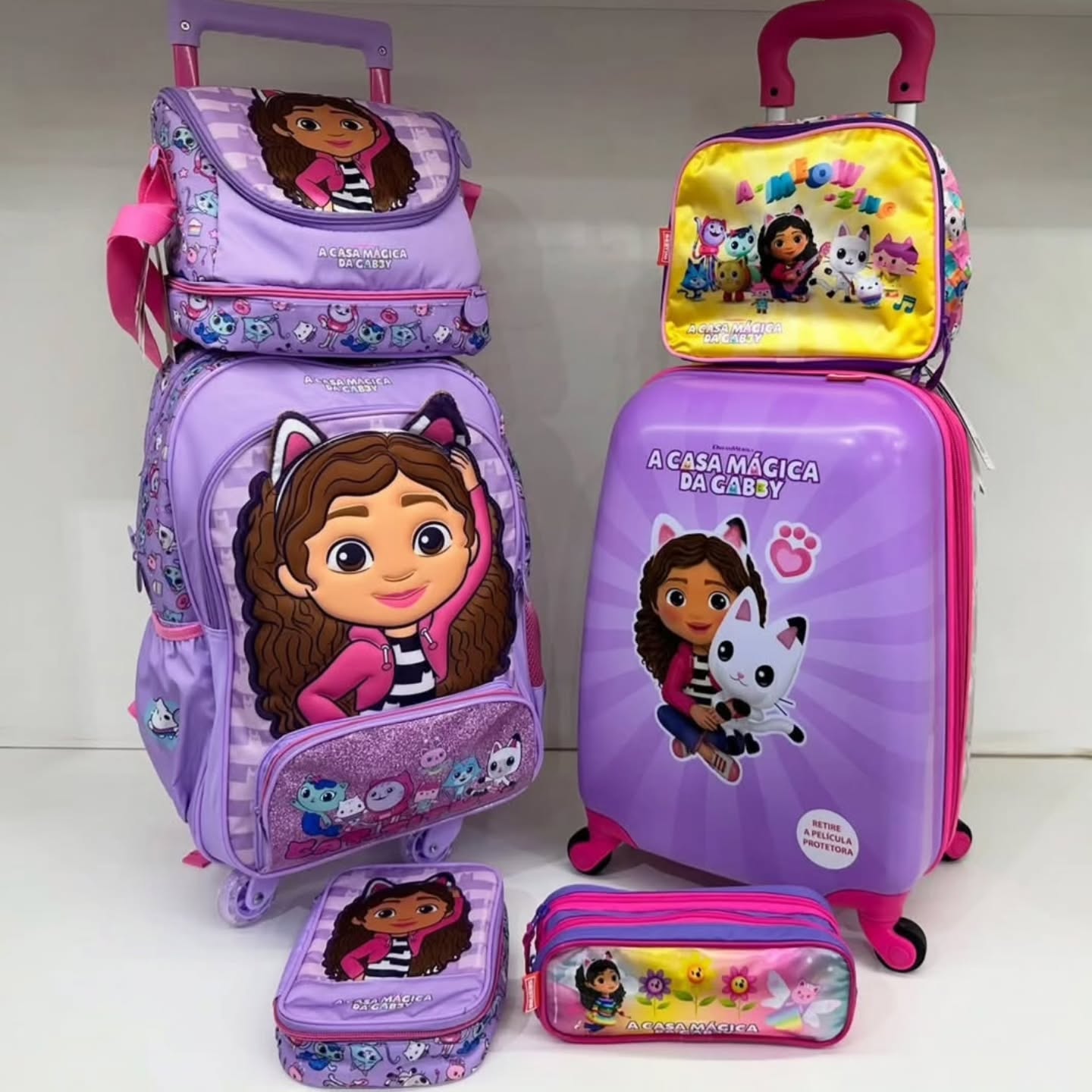 KIT ESCOLAR COMPLETO 🎒