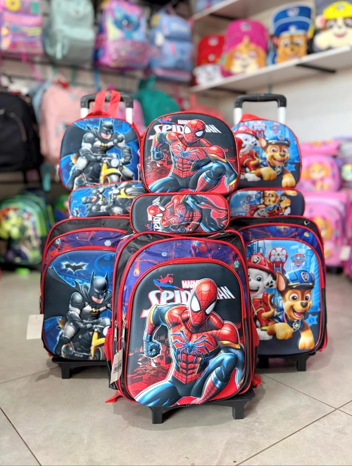 KIT ESCOLAR COMPLETO 🎒